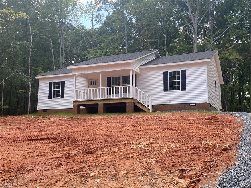 1332 Spanish Dr, Asheboro, NC 27205 - photo 1