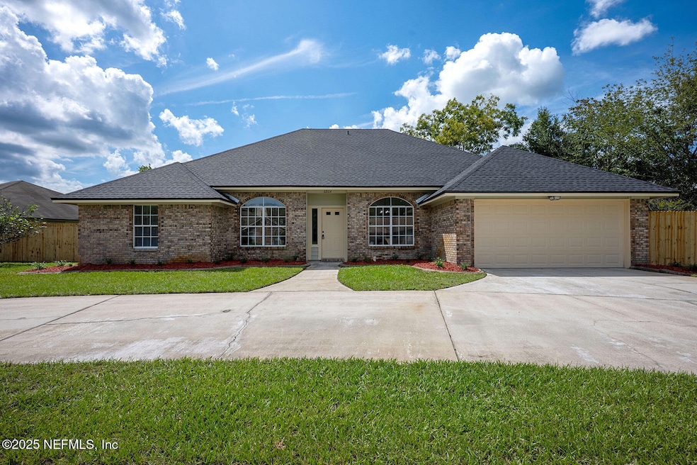 6864 Plum Lake Dr E, Jacksonville, FL 32222 - photo 1