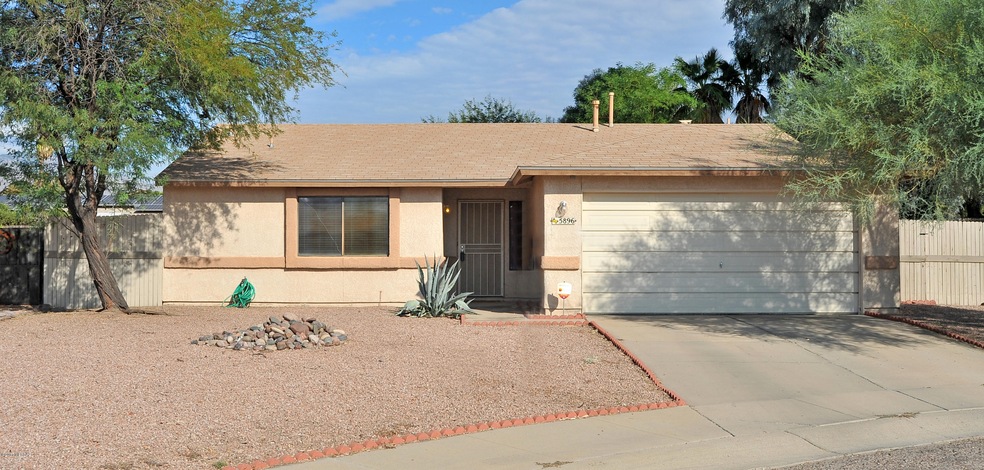 5896 N Edenbrook Ln, Tucson, AZ 85741 - photo 1