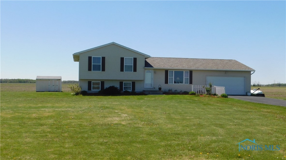 1725 Latcha Rd, Millbury, OH 43447 - photo 1