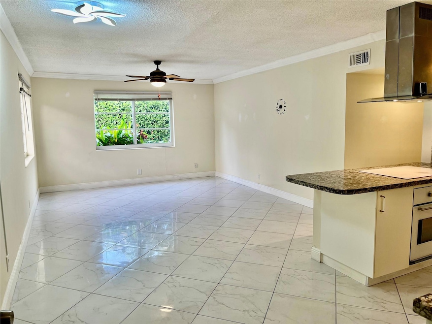 639 W Oakland Park Blvd unit 104D, Wilton Manors, FL 33311 - photo 1