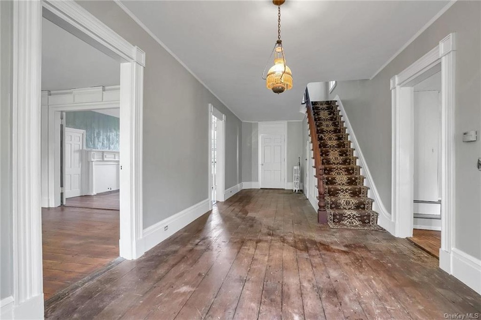 20 Trestle Tree Ln, Chester, NY 10918 - photo 1