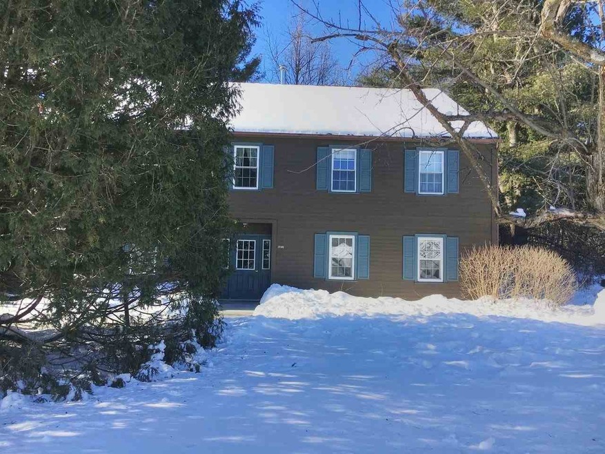 79 Twin Oaks Terrace unit 79, South Burlington, VT 05403 - photo 1