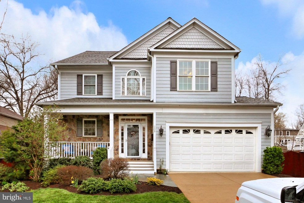 309 Pine St, Falls Church, VA 22046 - photo 1