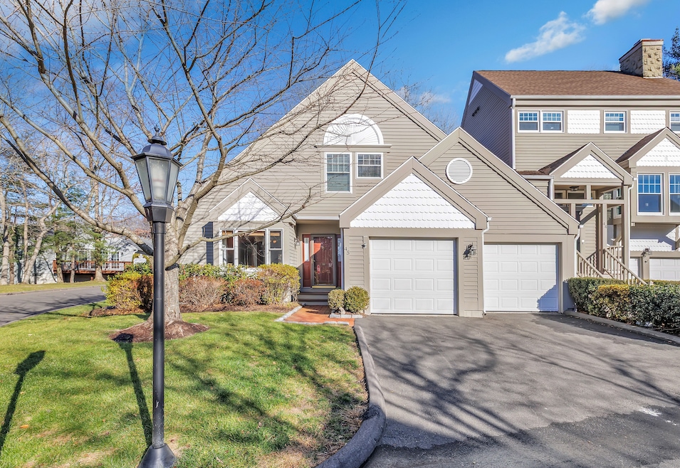 45 Greystone, Shelton, CT 06484 - photo 1