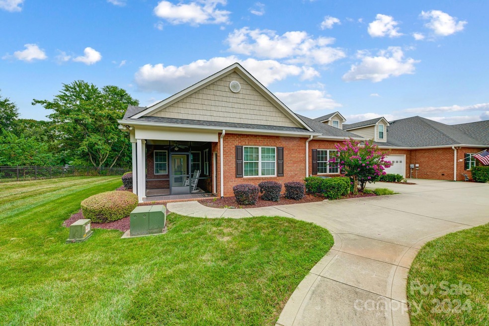 Sold $455,000 • Co-Listing Agent