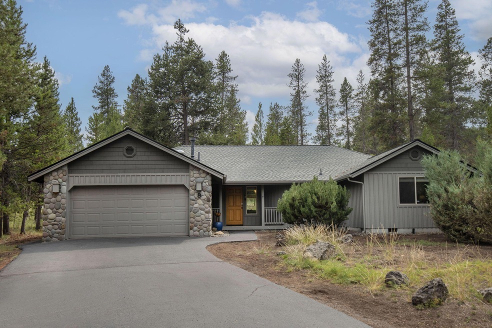 57687 Filbert Ln unit 8, Sunriver, OR 97707 - photo 1