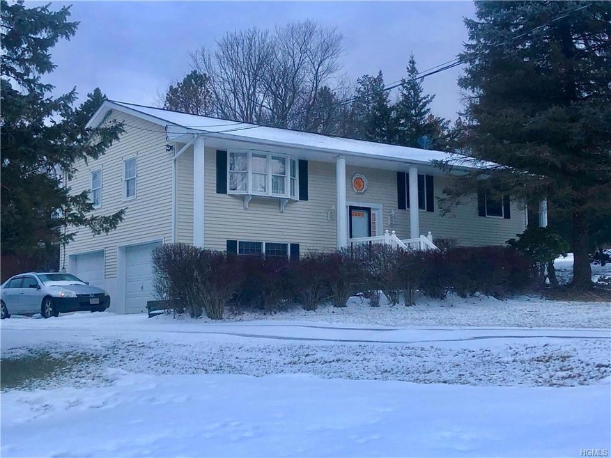 353 Pleasant Ridge Rd, Poughquag, NY 12570 - photo 1