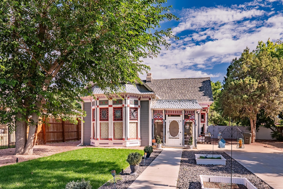 For Sale $229,000 • Co-Listing Agent