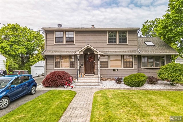 Sold $745,000