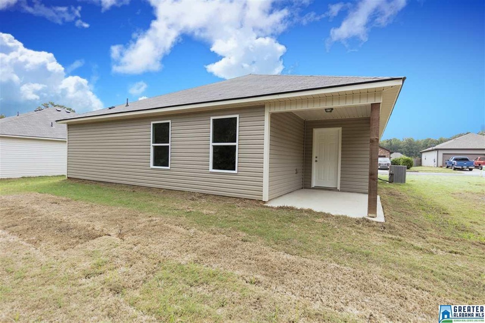 516 Margaret Ln, Calera, AL 35040 - photo 1