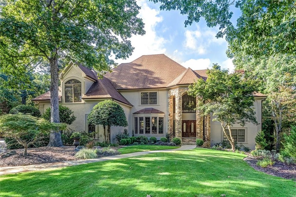 Hardcoat stucco home with a transferable stucco bo