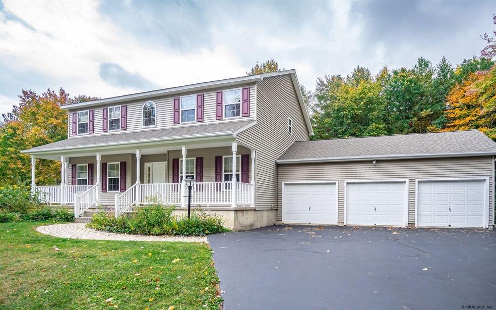 17 Pheasant Run, Ballston Spa, NY 12020 - photo 1
