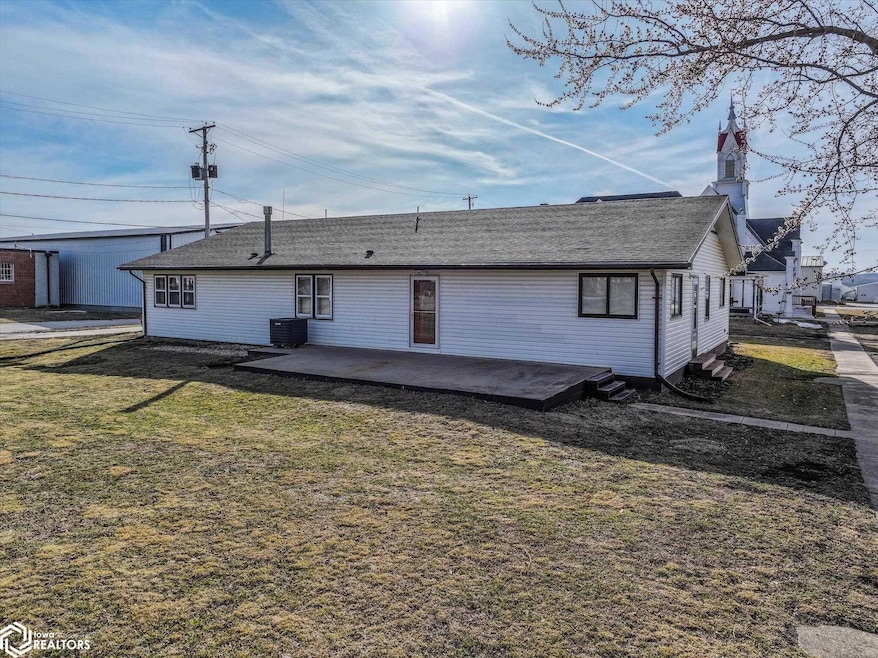 720 Jeroleman St Dunlap