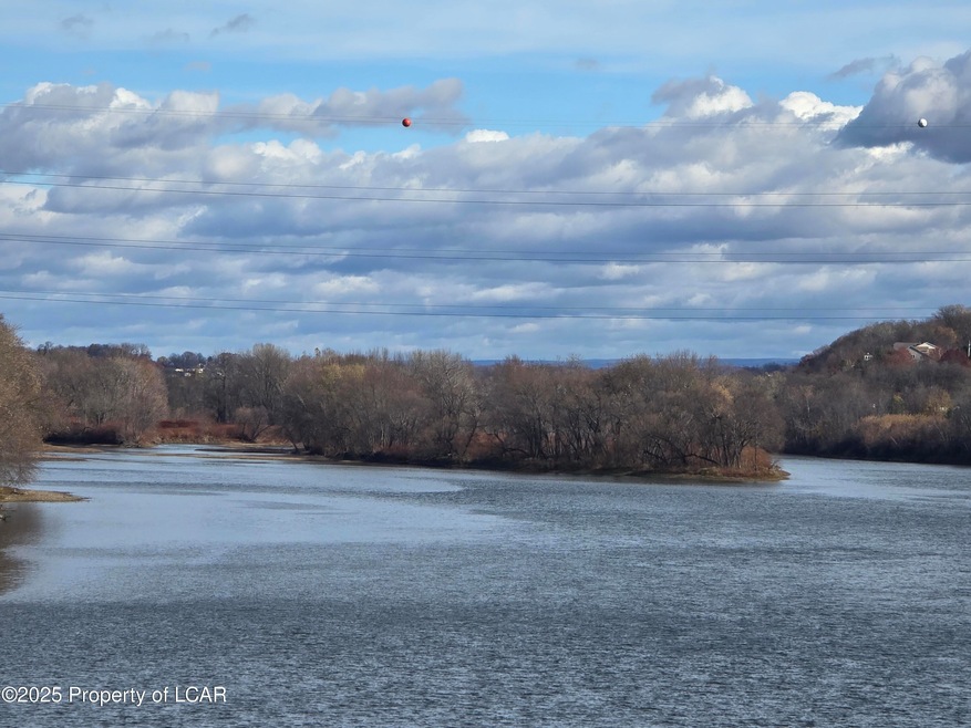 0 Wintermoot Island unit 25-5891, Pittston, PA 18640 - photo 1