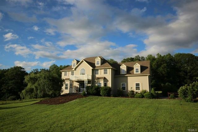 102 Tuthill Rd, Blooming Grove, NY 10914 - photo 1