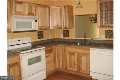 11181 Kensington Place, Fredericksburg, VA 22407 - photo 1