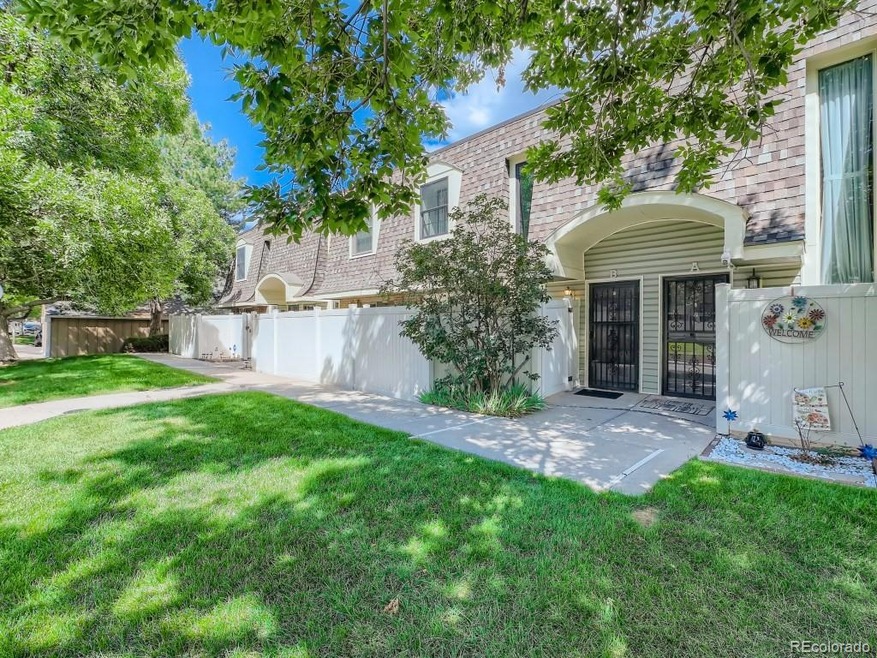 1350 S Idalia St unit 2, Aurora, CO 80017 - photo 1