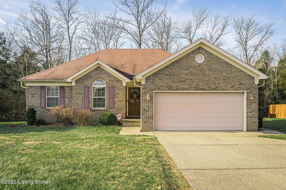 285 Berger Farm Dr, Mount Washington, KY 40047 - photo 1