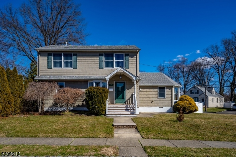 2 Suburban Rd, Clark, NJ 07066 - photo 1