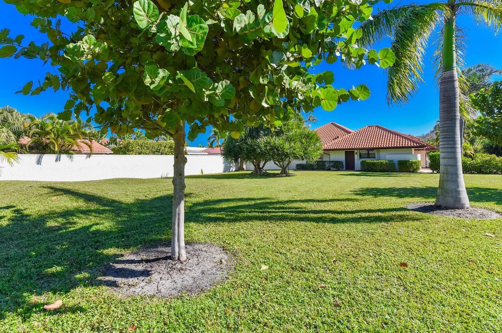 1469 Via Privada, Jupiter, FL 33477 - photo 1