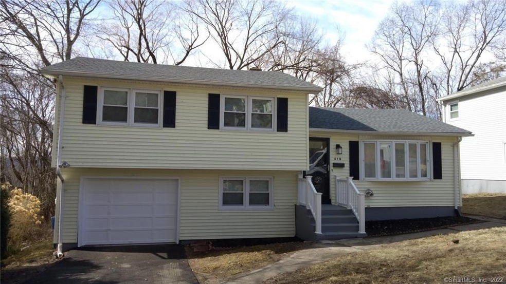 419 Farmington Ave, Waterbury, CT 06710 - photo 1