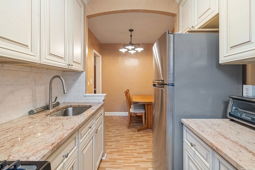 78-14 19th Rd unit 1B, East Elmhurst, NY 11370 - photo 1