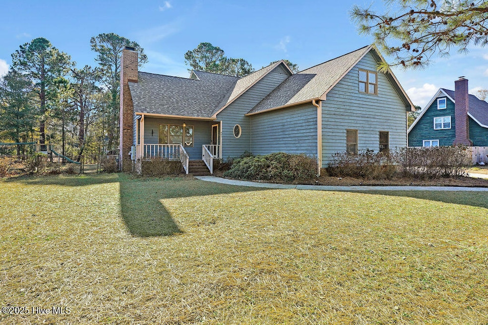 807GreenbriarRoad-2