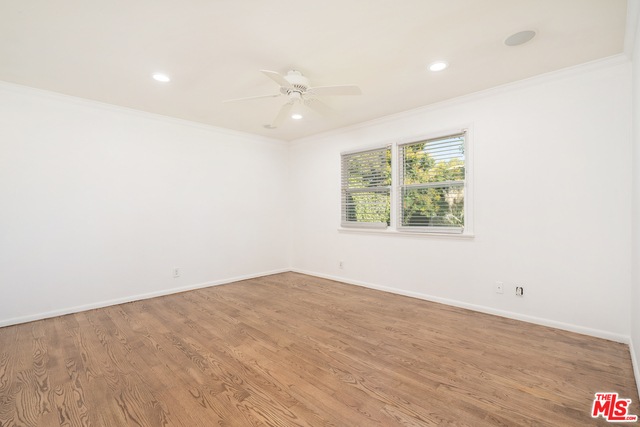 21208 Martinez St, Woodland Hills, CA 91364 - photo 1