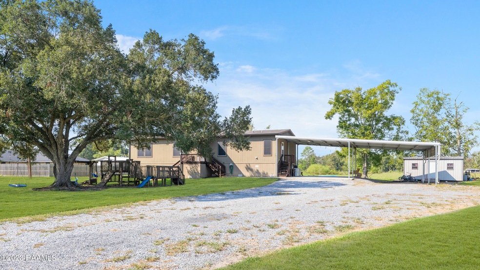5606 Claude Viator Rd-1