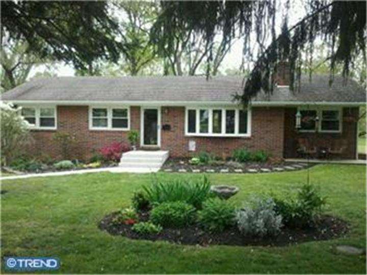 6 Jefferies Ave, West Chester, PA 19382 - photo 1