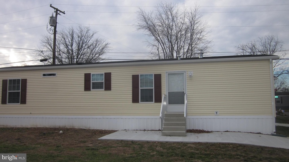 10 Stacy Dr, Pennsville, NJ 08070 - photo 1