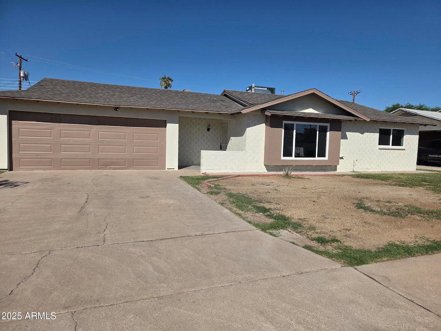 4226 W Citrus Way, Phoenix, AZ 85019 - photo 1