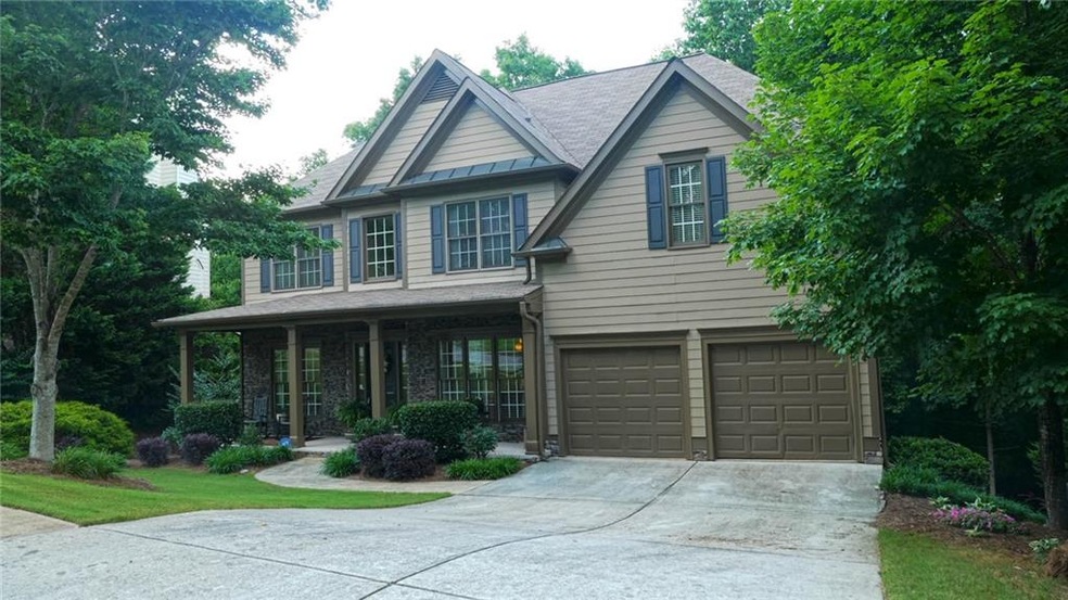 Stunning! Well maintained home in Hamilton Mill on
