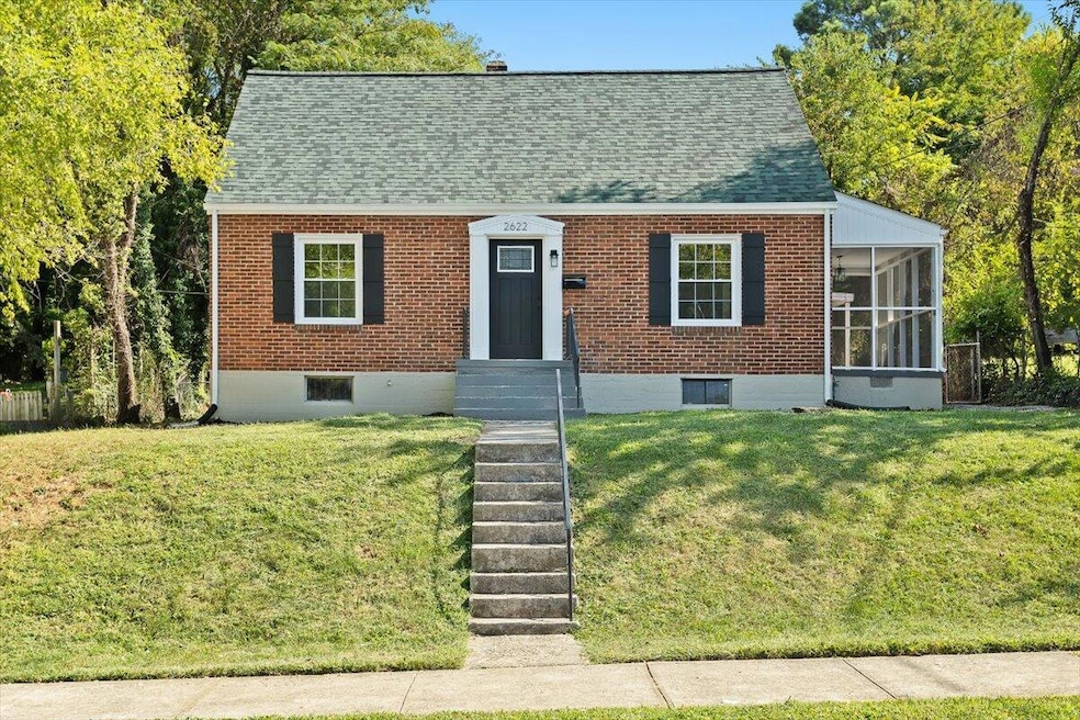 2622 Edgewood St SW, Roanoke, VA 24015 - photo 1