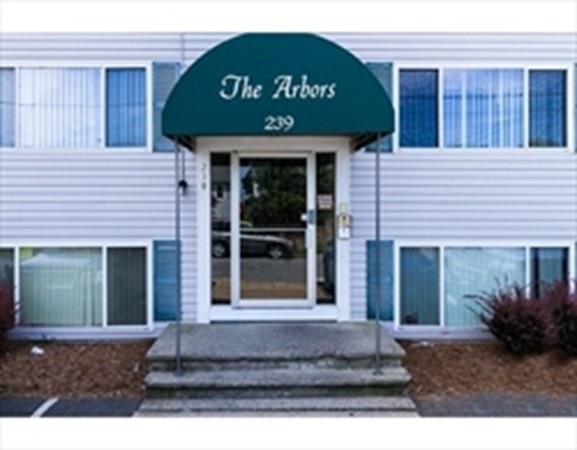 239 Glasgow St unit 3, Fall River, MA 02721 - photo 1