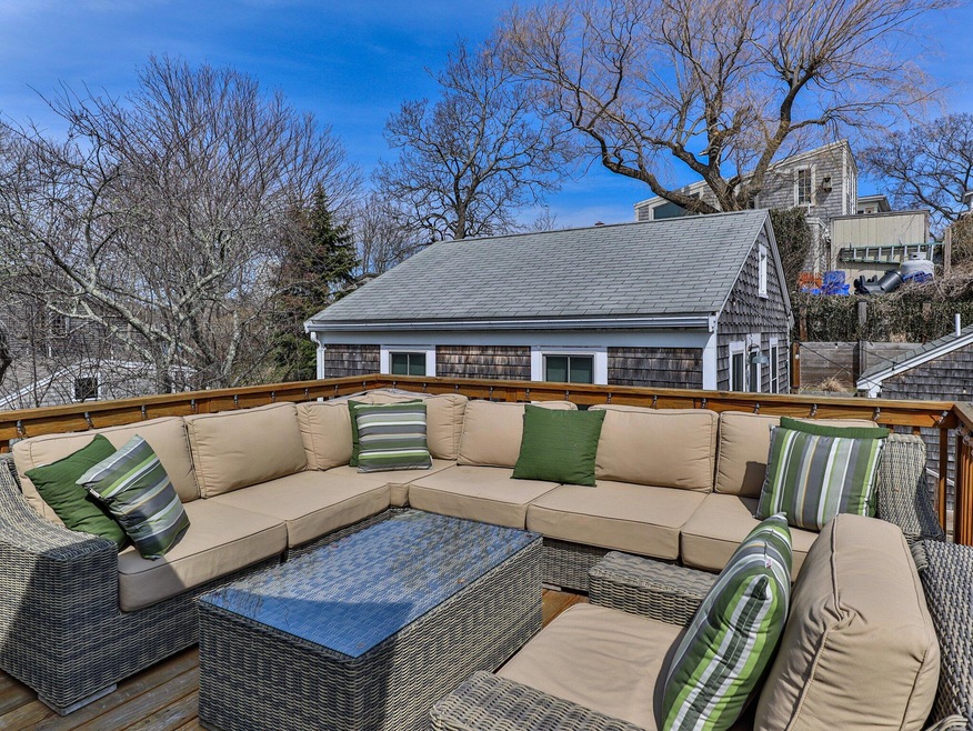 25-web-or-mls-15-winthrop-st