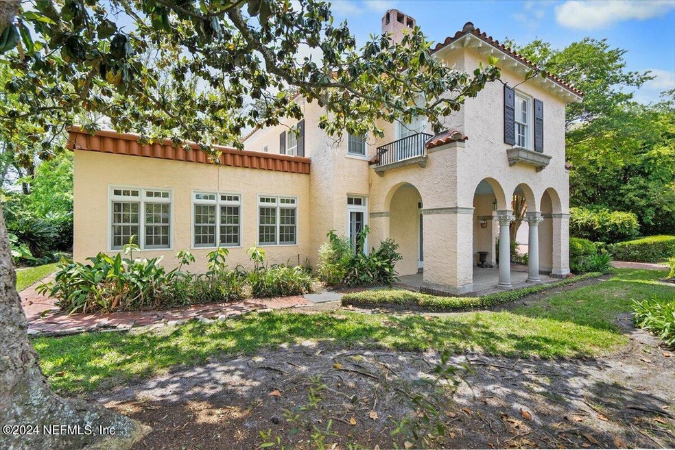 1850 Avondale Cir, Jacksonville, FL 32205 - photo 1