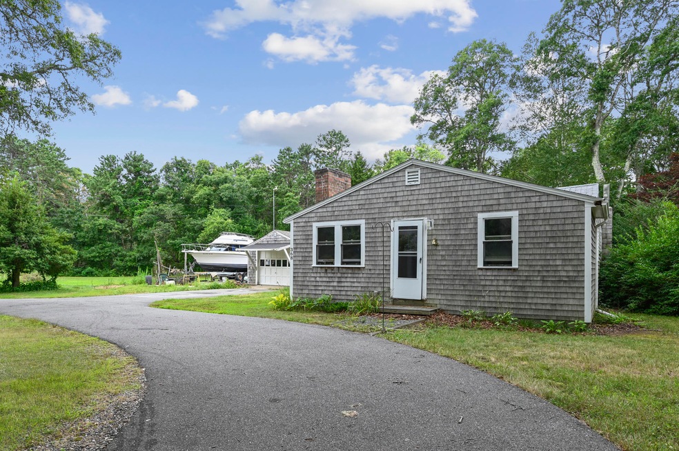 368 Locustfield Rd, East Falmouth, MA 02536 - photo 1