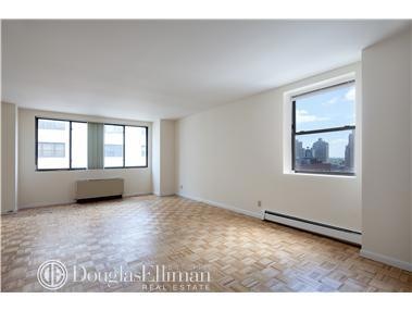 153 E 87th St unit 9B, New York, NY 10128 - photo 1