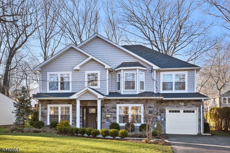 55 Elmwood Dr, Livingston, NJ 07039 - photo 1