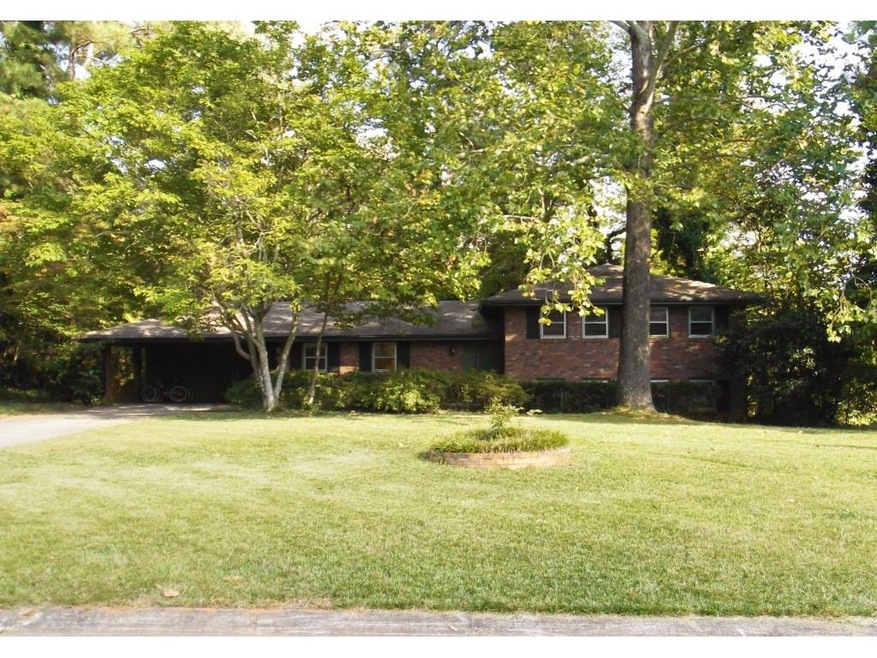 3341 Doyle Ln SW, Marietta, GA 30060 - photo 1