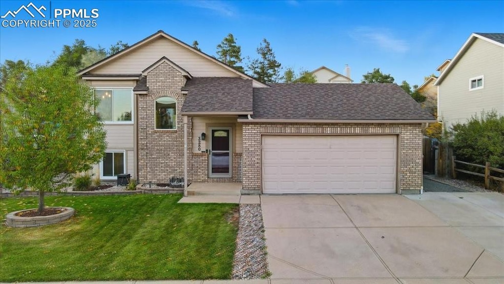 Pending $425,000 • Co-Listing Agent