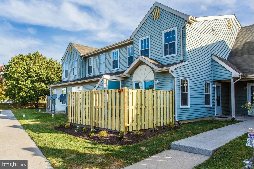 5803B Oleander Place unit 419, Frederick, MD 21703 - photo 1