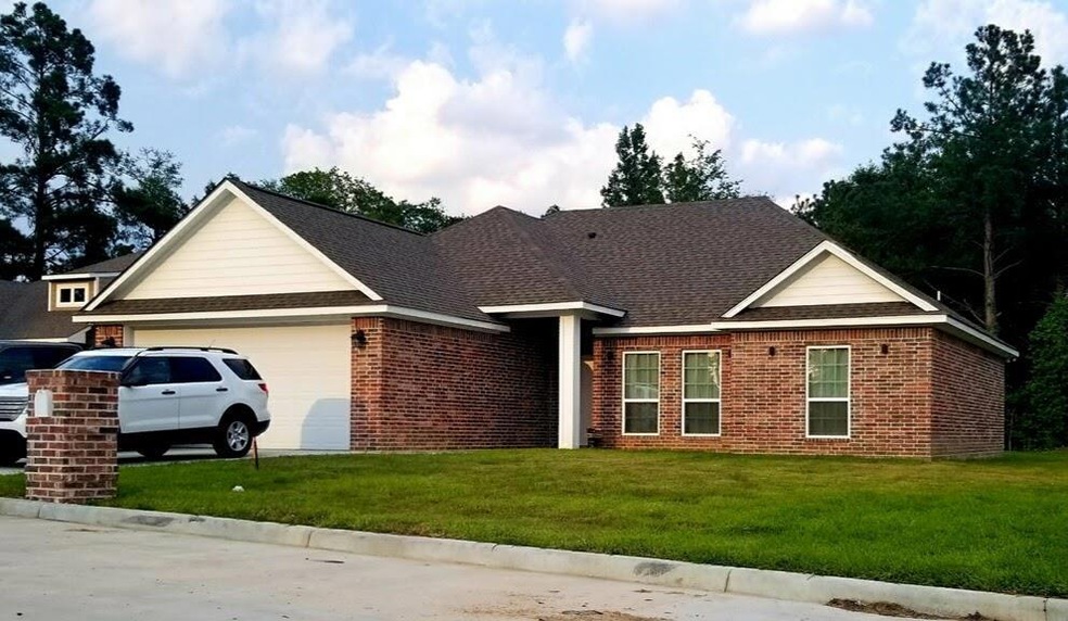 111 Dena Kay Dr, Lufkin, TX 75904 - photo 1