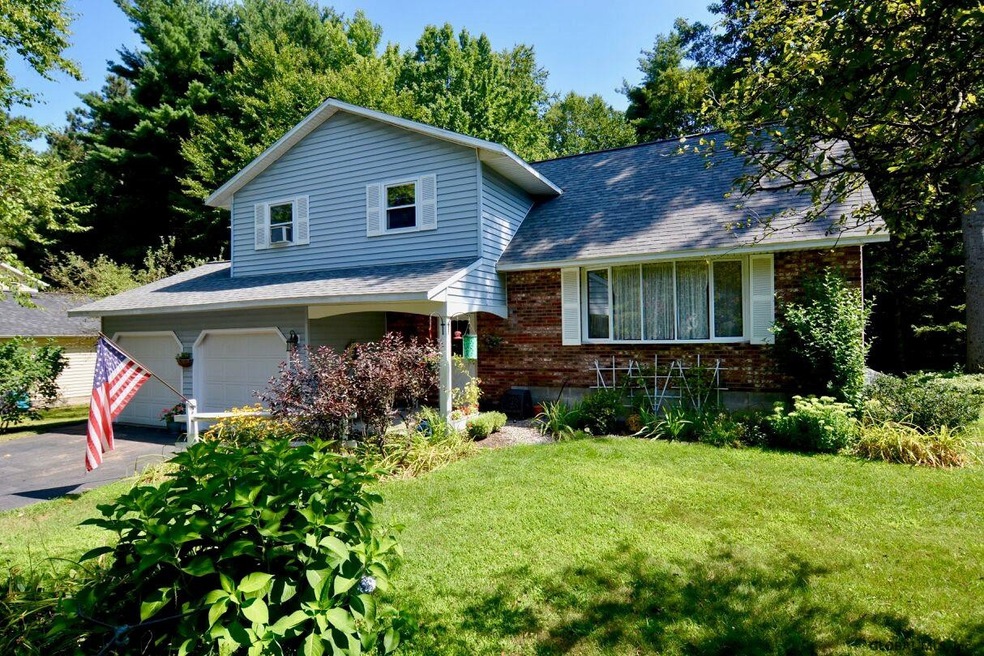 113 Wineberry Ln, Ballston Spa, NY 12020 - photo 1