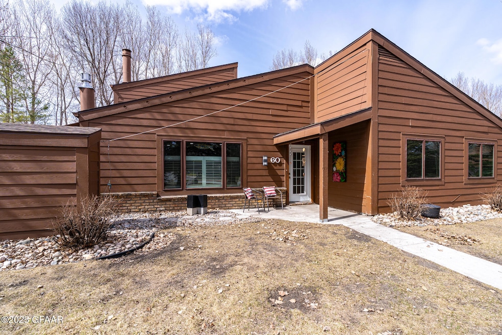 3720 Cherry St unit O60, Grand Forks, ND 58201 - photo 1