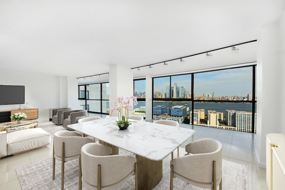 Troy Towers unit 1207, Union City, NJ 07087 - photo 1