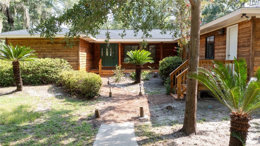 1924 Cedar Ct, Waverly, GA 31565 - photo 1