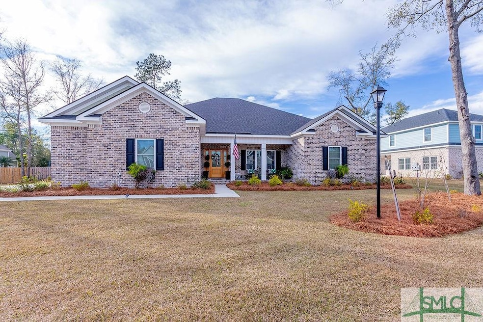 All brick, 4BR at The Bluff in Kate's Cove!